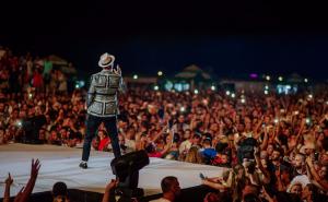 Koncert za pamćenje Dine Merlina na Velikoj plaži u Ulcinju